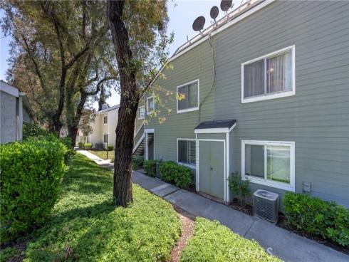 5812 Old Village 212 Road, Yorba Linda, CA