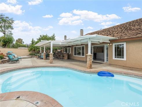 20720 Cottonwood Road, Yorba Linda, CA