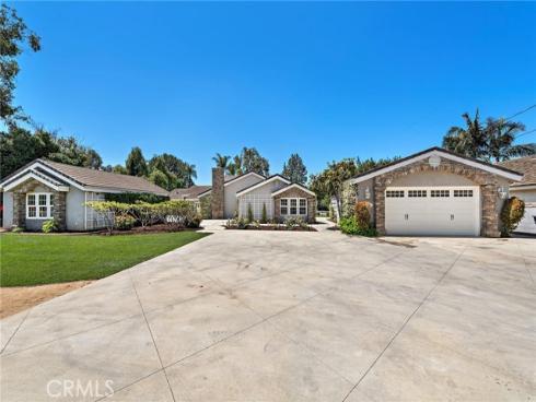5571 Mountain View Avenue, Yorba Linda, CA