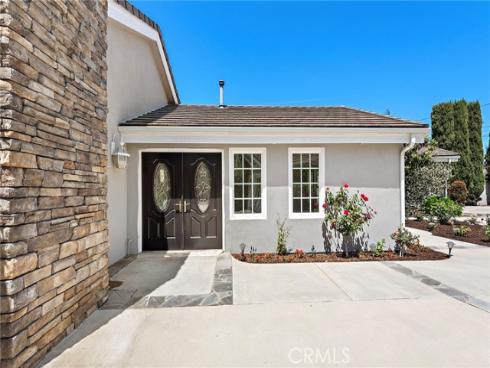 5571 Mountain View Avenue, Yorba Linda, CA