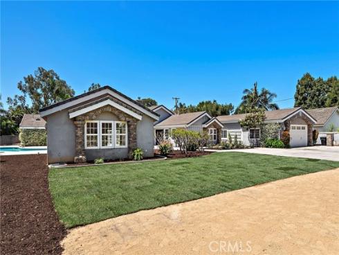 5571 Mountain View Avenue, Yorba Linda, CA