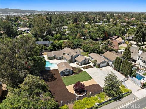 5571 Mountain View Avenue, Yorba Linda, CA