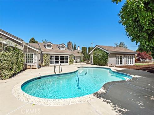5571 Mountain View Avenue, Yorba Linda, CA