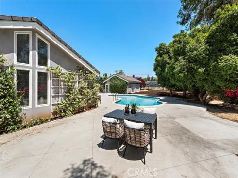 5571 Mountain View Avenue, Yorba Linda, CA