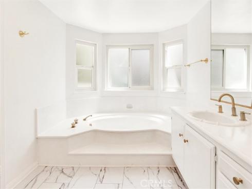 20472 Via Marwah , Yorba Linda, CA