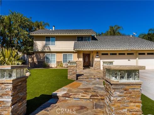 17927 Sun Hill Drive, Yorba Linda, CA