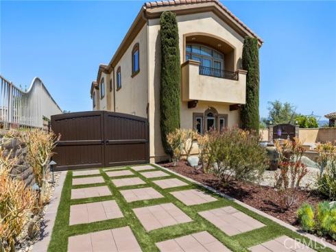21925  Heatheridge Drive  , Yorba Linda, CA