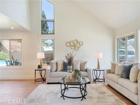 21679 Calle Alcazar , Yorba Linda, CA