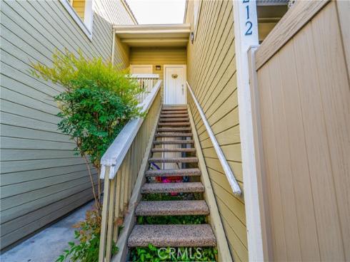 6210  Hartford  201  Road, Yorba Linda, CA