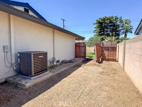 17001  La Kenice   Way, Yorba Linda, CA