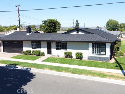 17001  La Kenice   Way, Yorba Linda, CA