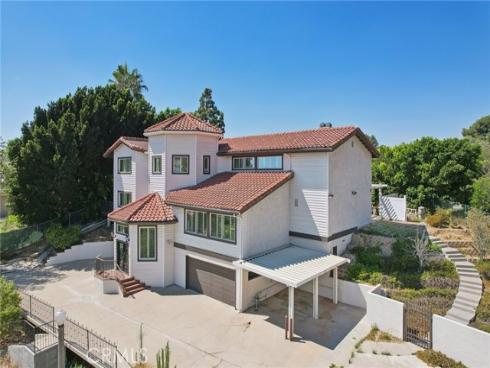 5754  Kellogg   Drive, Yorba Linda, CA
