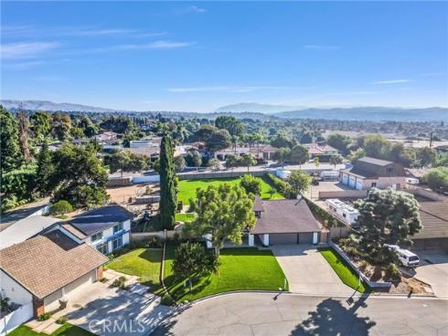 6052  Candle Light   Lane, Yorba Linda, CA