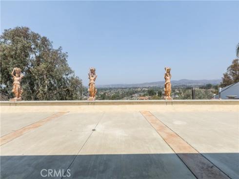 19931  Crestknoll   Drive, Yorba Linda, CA