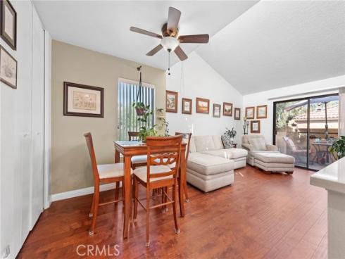 4760 Lakeview Avenue