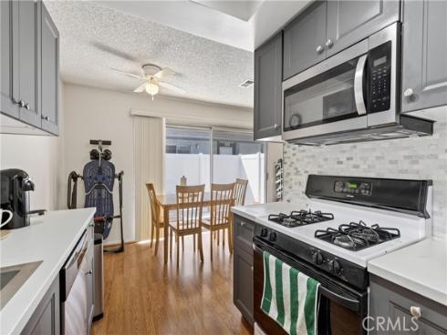 6437  Horse Shoe Ln.  2 , Yorba Linda, CA