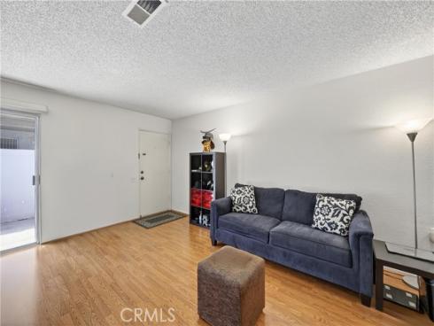 6437  Horse Shoe Ln.  2 , Yorba Linda, CA