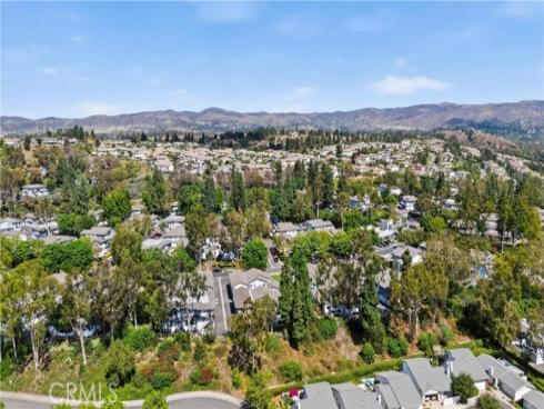 6437  Horse Shoe Ln.  2 , Yorba Linda, CA