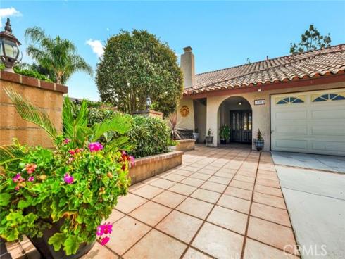 19072  Lamplight   Lane, Yorba Linda, CA