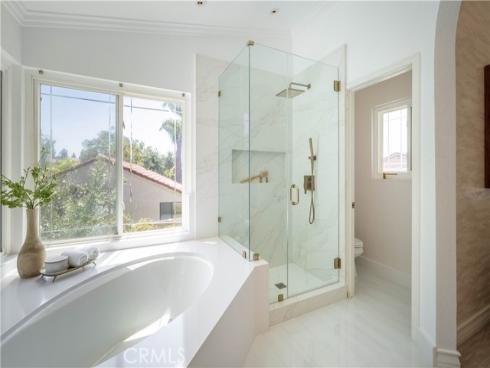 5710  Via Del Potrero  , Yorba Linda, CA