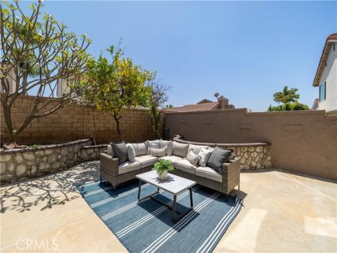 5710  Via Del Potrero  , Yorba Linda, CA
