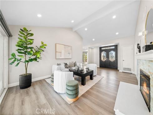 17841  Buena Vista Avenue  , Yorba Linda, CA