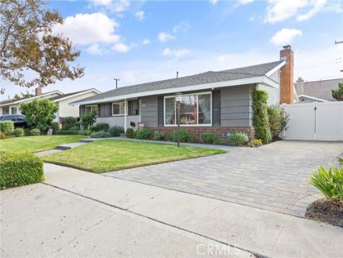 18302  Piper  , Yorba Linda, CA