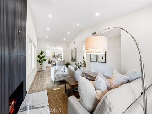 4525  Via De La   Plaza, Yorba Linda, CA