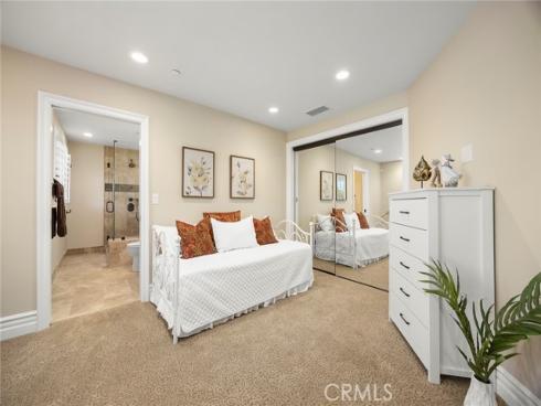 5571  Clover Hill  , Yorba Linda, CA