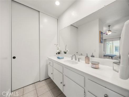 23502 Cambridge 306 , Yorba Linda, CA