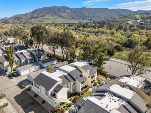 23502 Cambridge 306 , Yorba Linda, CA