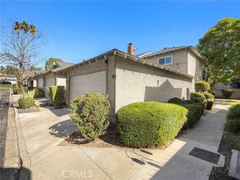 6832 Tahitian Circle, Yorba Linda, CA