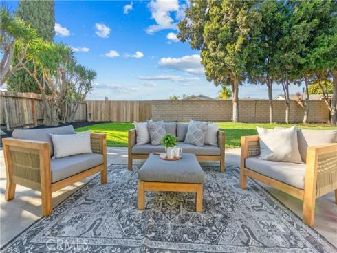 4525  Via De La Plaza  , Yorba Linda, CA