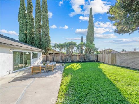 4525  Via De La Plaza  , Yorba Linda, CA