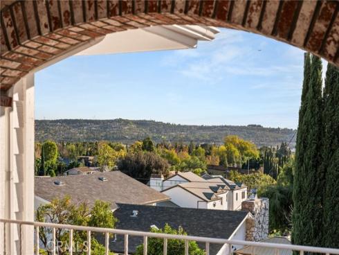 5262  Los Altos  , Yorba Linda, CA