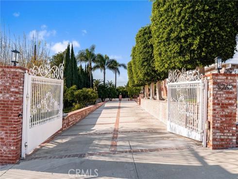 5262  Los Altos  , Yorba Linda, CA