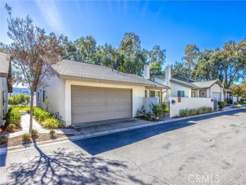20162  Westwind  #31  Court, Yorba Linda, CA