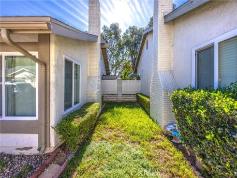 20162  Westwind  #31  Court, Yorba Linda, CA