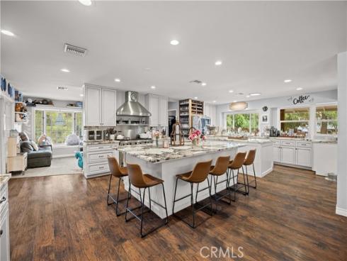 5981 Lakeview Avenue, Yorba Linda, CA