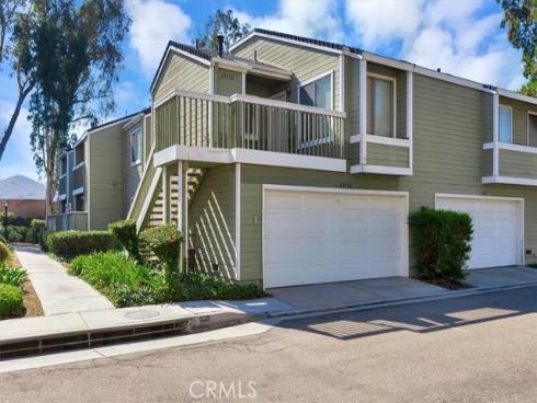 23556  Cambridge  327  Road, Yorba Linda, CA