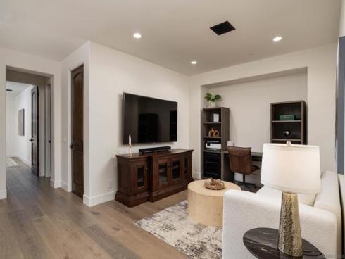 18085  Via Roma  , Yorba Linda, CA