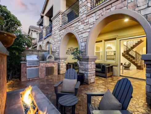 18085  Via Roma  , Yorba Linda, CA