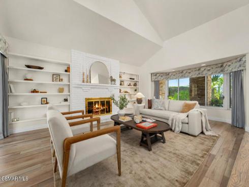 22470  Mission Hills   Lane, Yorba Linda, CA