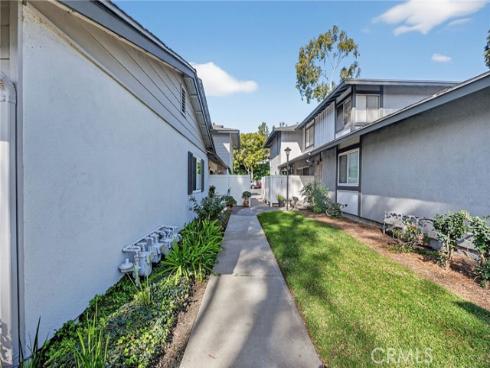 20362  Flower Gate  , Yorba Linda, CA