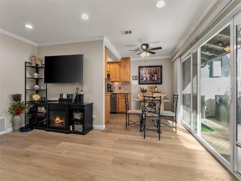 6537  Woodburn  , Yorba Linda, CA