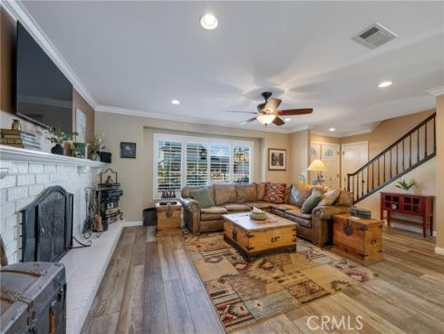 19582  Crestknoll  , Yorba Linda, CA