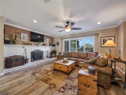 19582  Crestknoll  , Yorba Linda, CA