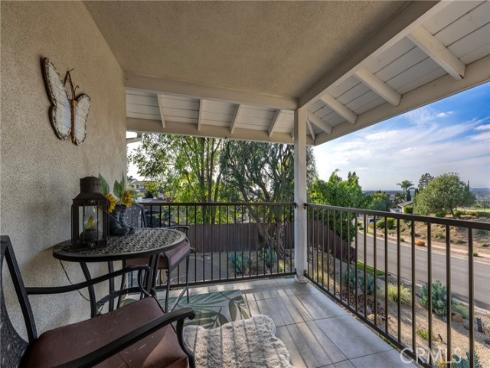 19582  Crestknoll  , Yorba Linda, CA