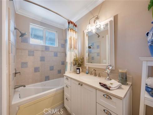 19582  Crestknoll  , Yorba Linda, CA