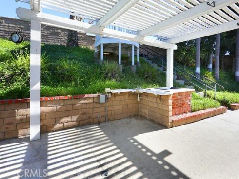 5690  Avenida Barcelona  , Yorba Linda, CA